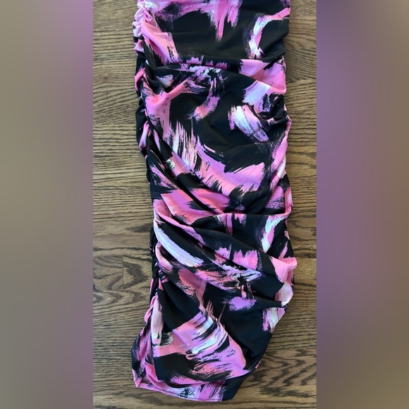 The Fashion Poet Ruched One Shoulder Dress In Black Multi Size Medium NWOT - Picture 4 of 9